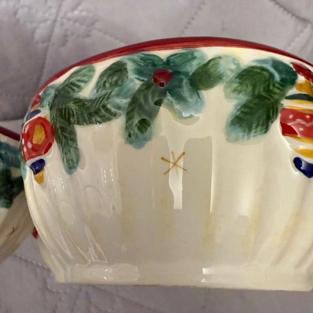 Pfaltzgraff Holiday Garland Triple Section Server
